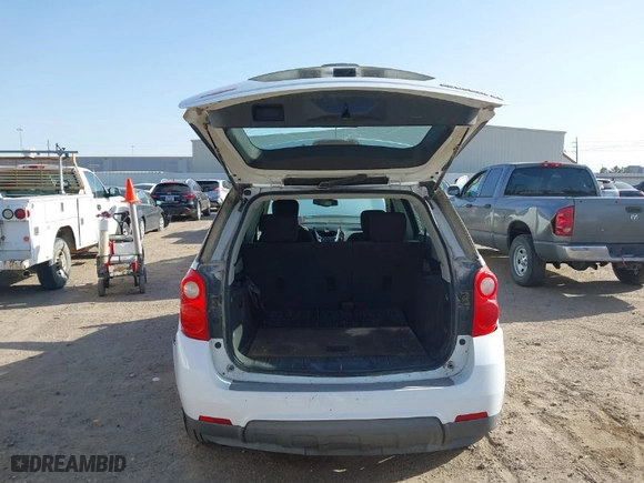 2010 Chevrolet Equinox LS with VIN 2CNALBEW8A6388166, listed as a IAAI auction lot 41735756 with 51,485 mi miles. Bid and sale history available at carsss.com. Image 12.
