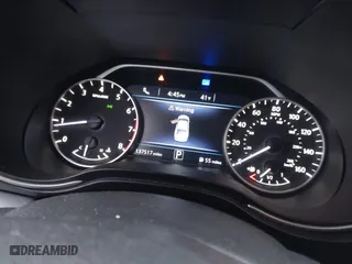 2018 Nissan Maxima SL with VIN 1N4AA6AP7JC371792, listed as a IAAI auction lot 41285671 with 137,517 mi miles. Bid and sale history available at carsss.com. Image 7.