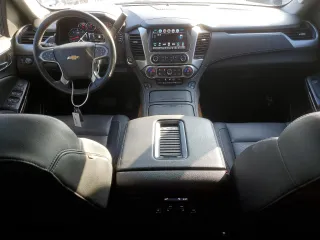 2020 Chevrolet Suburban Premier with VIN 1GNSKJKC2LR229156, listed as a Copart auction lot 83396154 with 32,419 mi miles and Salvage Title. Bid and sale history available at carsss.com. Image 8.