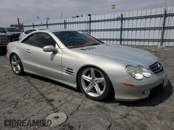 2003 Mercedes-Benz SL 500 z VIN WDBSK75F03F013100, wystawiony jako Copart lot #51124485 z przebiegiem Nie podano mil oraz Czysty tytuł • Clean title. Historia ofert i sprzedaży dostępna na DreamBid. Obrazek 4.