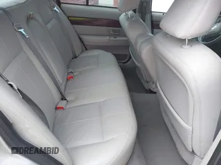 2004 Mercury Grand Marquis GS z VIN 2MEFM74W04X669087, wystawiony jako IAAI lot #42090394 z przebiegiem 172 008 mil mil oraz . Historia ofert i sprzedaży dostępna na DreamBid. Obrazek 8.