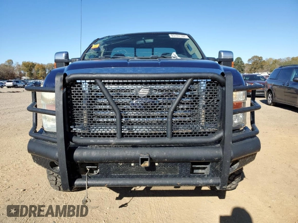 2010 Ford F-250 XL z VIN 1FTSX2BR9AEB41035, wystawiony jako Copart lot #83197184 z przebiegiem Nie podano mil oraz Szkody całkowita. Historia ofert i sprzedaży dostępna na DreamBid. Obrazek 5.