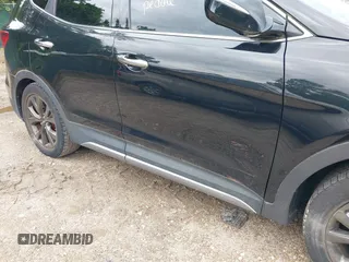 2017 Hyundai Santa Fe Ultimate z VIN 5XYZW4LA9HG416653, wystawiony jako IAAI lot #42350652 z przebiegiem 122 000 mil mil oraz . Historia ofert i sprzedaży dostępna na DreamBid. Obrazek 6.
