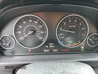 2017 BMW 3 Series 330i xDrive z VIN WBA8D9G50HNU59764, wystawiony jako Copart lot #54645245 z przebiegiem 88 442 mil mil oraz Szkoda całkowita • Salvage title. Historia ofert i sprzedaży dostępna na DreamBid. Obrazek 9.