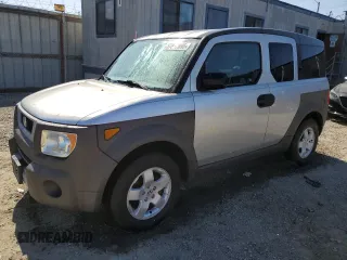 2003 Honda Element EX z VIN 5J6YH18573L010605, wystawiony jako Copart lot #57913695 z przebiegiem 161 797 mil mil oraz Czysty tytuł • Clean title. Historia ofert i sprzedaży dostępna na DreamBid. Obrazek 1.