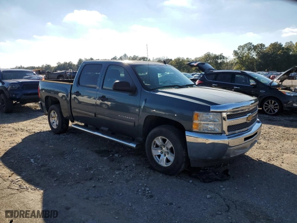 2012 Chevrolet Silverado 1500 LT with VIN 3GCPCSE03CG272746, listed as a Copart auction lot 88154525 with 143,801 mi miles and Salvage Title. Bid and sale history available at carsss.com. Image 4.