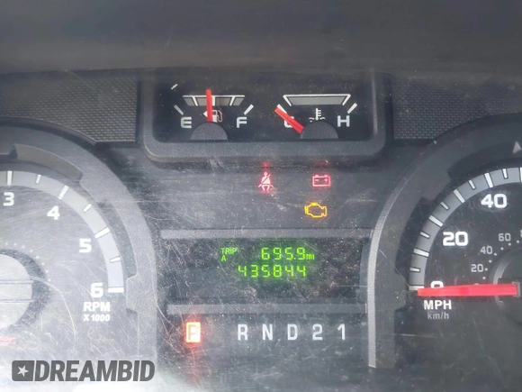 2010 Ford Econoline Cargo Commercial with VIN 1FTNE1EWXADA91492, listed as a IAAI auction lot 42707525 with 435,844 mi miles and . Bid and sale history available at DreamBid. Image 7.