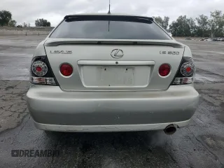 2004 Lexus IS 300/350 with VIN JTHBD192840083639, listed as a Copart auction lot 55603385 with 270,236 mi miles and Clean Title. Bid and sale history available at DreamBid. Image 6.