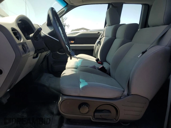 2007 Ford F-150 XL с VIN 1FTPX12597KD10042, выставлен на аукционе Copart как лот 63310985 с пробегом 80 729 миль миль и Списание • Salvage title. История ставок и продаж доступна на DreamBid. Изображение 7.