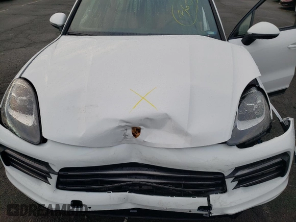 2022 Porsche Cayenne z VIN WP1AA2AY4NDA06206, wystawiony jako Copart lot #70961832 z przebiegiem Nie podano mil oraz . Historia ofert i sprzedaży dostępna na DreamBid. Obrazek 12.