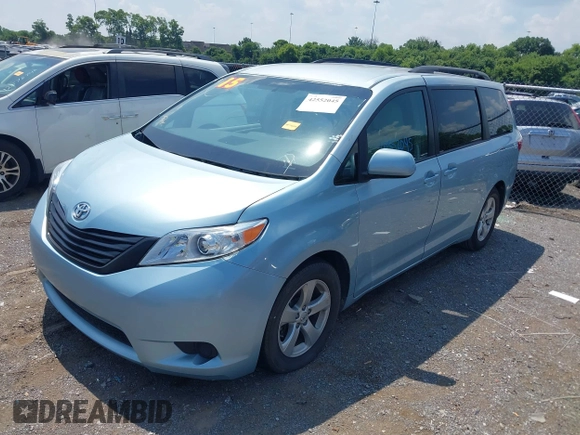 2015 Toyota Sienna LE AAS with VIN 5TDKK3DC4FS636029, listed as a IAAI auction lot 42552045 with 82,293 mi miles and . Bid and sale history available at DreamBid. Image 17.