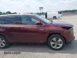 2018 Toyota Highlander Hybrid Limited with VIN 5TDDGRFH7JS046664, listed as a IAAI auction lot 42011413 with 81,374 mi miles and . Bid and sale history available at DreamBid. Image 19.