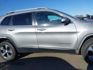 2019 Jeep Cherokee Limited with VIN 1C4PJMDN4KD178921, listed as a IAAI auction lot 41792423 with 81,616 mi miles and . Bid and sale history available at carsss.com. Image 14.