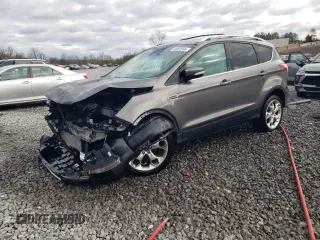 2013 Ford Escape Titanium with VIN 1FMCU0J95DUD31827, listed as a Copart auction lot 50052385 with 103,348 mi miles and Salvage Title. Bid and sale history available at carsss.com. Image 1.