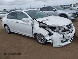 2013 Honda Accord Sdn EX-L with VIN 1HGCR2F83DA223548, listed as a IAAI auction lot 42032953 with 77,432 mi miles. Bid and sale history available at carsss.com. Image 1.