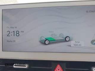 2023 Hyundai Ioniq 5 SEL с VIN KM8KNDAF4PU204593, выставлен на аукционе IAAI как лот 42277566 с пробегом 18 320 миль миль и . История ставок и продаж доступна на DreamBid. Изображение 17.