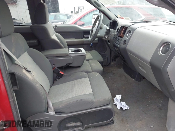 2008 Ford F-150 XLT with VIN 1FTPX14508FC15506, listed as a IAAI auction lot 41786844 with 165,988 mi miles. Bid and sale history available at carsss.com. Image 5.