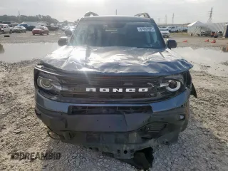 2024 Ford Bronco Sport Outer Banks with VIN 3FMCR9C65RRF13387, listed as a Copart auction lot 61063395 with 5,488 mi miles and Salvage title. Bid and sale history available at DreamBid. Image 5.