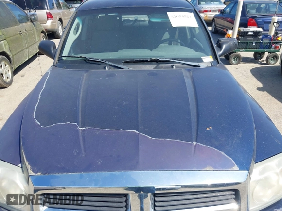 2006 Dodge Dakota SLT z VIN 1D7HW48NX6S708140, wystawiony jako IAAI lot #42054527 z przebiegiem 226 944 mil mil oraz . Historia ofert i sprzedaży dostępna na DreamBid. Obrazek 10.