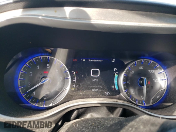 2020 Chrysler Pacifica Launch Edition z VIN 2C4RC3BG7LR288488, wystawiony jako Copart lot #86993824 z przebiegiem 32 589 mil mil oraz Szkoda całkowita • Salvage title. Historia ofert i sprzedaży dostępna na DreamBid. Obrazek 9.