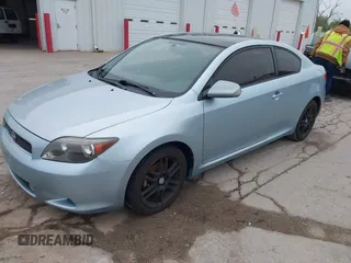 2006 Scion tC z VIN JTKDE167X60130009, wystawiony jako IAAI lot #42174502 z przebiegiem 151 801 mil mil oraz . Historia ofert i sprzedaży dostępna na DreamBid. Obrazek 17.