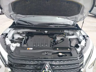 2024 Mitsubishi Eclipse Cross SE with VIN JA4ATWAA7RZ000716, listed as a IAAI auction lot 41221220 with 903 mi miles and . Bid and sale history available at DreamBid. Image 10.