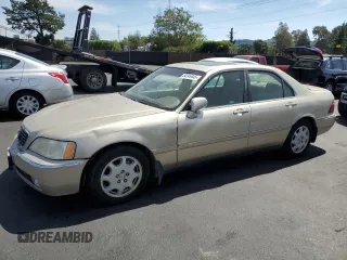 2000 Acura RL with VIN JH4KA9658YC001712, listed as a Copart auction lot 54246445 with 220,654 mi miles and Salvage Title. Bid and sale history available at carsss.com. Image 1.