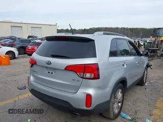 2015 Kia Sorento EX with VIN 5XYKU4A74FG582171, listed as a IAAI auction lot 41609620 with 159,502 mi miles. Bid and sale history available at carsss.com. Image 4.