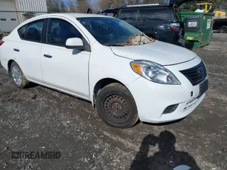 2012 Nissan Versa SL with VIN 3N1CN7AP9CL897641, listed as a IAAI auction lot 42004322 with 131,181 mi miles. Bid and sale history available at carsss.com. Image 1.