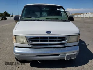 1998 Ford Econoline Wagon XL z VIN 1FBSS31LXWHA93170, wystawiony jako Copart lot #52535235 z przebiegiem 110 847 mil mil oraz Czysty tytuł • Clean title. Historia ofert i sprzedaży dostępna na DreamBid. Obrazek 5.
