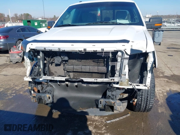 2014 Ford F-150 XL with VIN 1FTEX1CM3EFB94081, listed as a IAAI auction lot 40991423 with 190,785 mi miles. Bid and sale history available at carsss.com. Image 6.