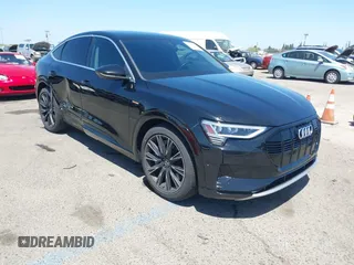2020 Audi e-tron Sportback Premium Plus with VIN WA12ABGE6LB035499, listed as a IAAI auction lot 42496844 with 64,104 mi miles and . Bid and sale history available at DreamBid. Image 1.