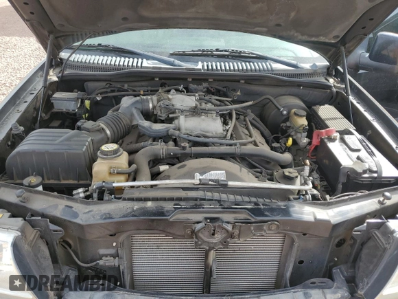 2003 Lincoln Aviator Premium with VIN 5LMEU78H33ZJ31980, listed as a Copart auction lot 47683995 with 94,403 mi miles and Clean title. Bid and sale history available at DreamBid. Image 12.