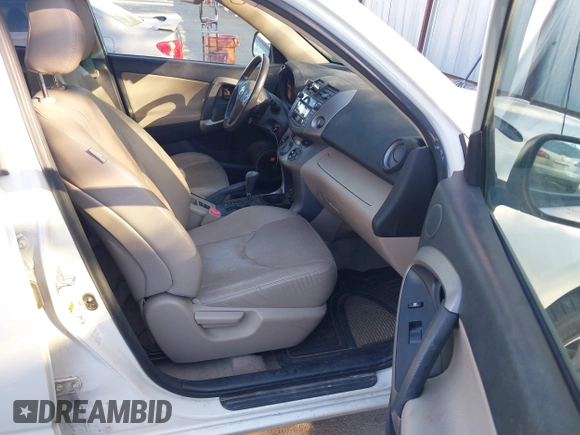 2007 Toyota RAV4 Limited with VIN JTMBK31VX75038508, listed as a IAAI auction lot 42161716 with 225,197 mi miles. Bid and sale history available at carsss.com. Image 5.