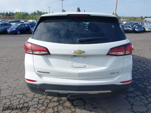 2024 Chevrolet Equinox LT with VIN 3GNAXUEG6RS205302, listed as a IAAI auction lot 42010870 with 10,472 mi miles. Bid and sale history available at carsss.com. Image 16.