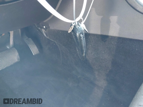 2012 Lincoln MKX with VIN 2LMDJ6JK3CBL08185, listed as a IAAI auction lot 42079548 with 321,452 mi miles and . Bid and sale history available at DreamBid. Image 11.
