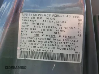 2006 Porsche Cayenne S z VIN WP1AB29P96LA62173, wystawiony jako Copart lot #57686985 z przebiegiem 194 071 mil mil oraz Szkoda całkowita • Salvage title. Historia ofert i sprzedaży dostępna na DreamBid. Obrazek 13.