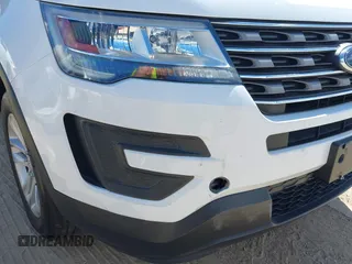 2016 Ford Explorer with VIN 1FM5K8B86GGA17965, listed as a IAAI auction lot 42048173 with 70,983 mi miles and . Bid and sale history available at carsss.com. Image 6.