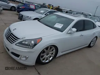 2013 Hyundai Equus Signature with VIN KMHGH4JH1DU063881, listed as a IAAI auction lot 41607502 with 96,123 mi miles and . Bid and sale history available at DreamBid. Image 2.