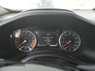 2022 Jeep Renegade Latitude with VIN ZACNJDB12NPN96565, listed as a Copart auction lot 58441965 with 7,162 mi miles and Salvage title. Bid and sale history available at DreamBid. Image 9.