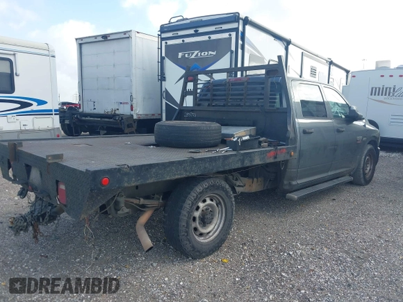 2012 Ram 2500 ST с VIN 3C6TD4HT2CG280731, выставлен на аукционе IAAI как лот 42378566 с пробегом 430 075 миль миль и . История ставок и продаж доступна на DreamBid. Изображение 4.