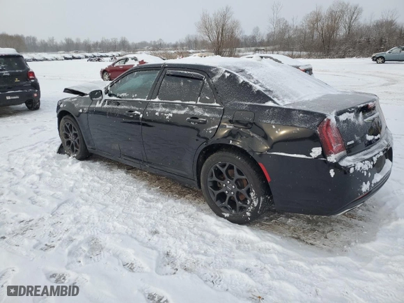 2019 Chrysler 300 Touring with VIN 2C3CCARG4KH651645, listed as a Copart auction lot 46102415 with 192,383 mi miles and Clean Title. Bid and sale history available at carsss.com. Image 2.