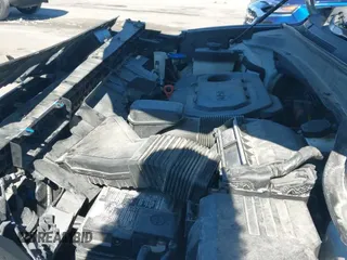 2019 Hyundai Santa Fe SE with VIN 5NMS23AD4KH100188, listed as a IAAI auction lot 43374582 with 88,759 mi miles and . Bid and sale history available at DreamBid. Image 20.