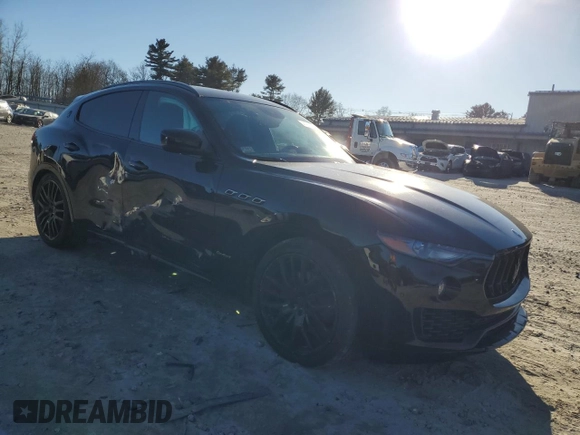 2018 Maserati Levante GranSport with VIN ZN661XUS6JX304498, listed as a Copart auction lot 41910824 with 72,496 mi miles and . Bid and sale history available at DreamBid. Image 4.
