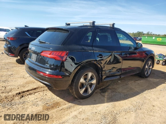 2020 Audi Q5 Premium with VIN WA1ANAFY9L2085142, listed as a Copart auction lot 50261515 with 38,477 mi miles and Salvage Title. Bid and sale history available at carsss.com. Image 3.