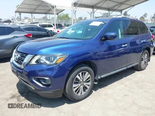 2017 Nissan Pathfinder Platinum with VIN 5N1DR2MN0HC616120, listed as a IAAI auction lot 42493238 with 90,960 mi miles and . Bid and sale history available at DreamBid. Image 19.