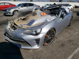 2020 Toyota 86 with VIN JF1ZNAA15L8751516, listed as a Copart auction lot 66991301 with 0 mi miles and Non Repairable. Bid and sale history available at carsss.com. Image 2.