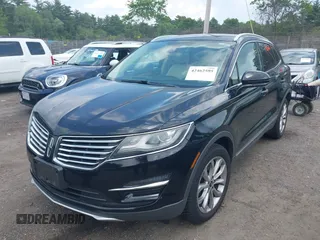 2016 Lincoln MKC Select with VIN 5LMCJ2D97GUJ26611, listed as a IAAI auction lot 42462595 with Not provided miles and . Bid and sale history available at DreamBid. Image 2.