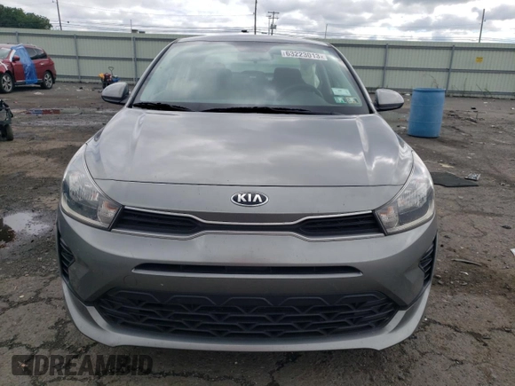2021 Kia Rio S with VIN 3KPA24AD2ME401151, listed as a Copart auction lot 63223013 with 42,779 mi miles and Salvage Title. Bid and sale history available at DreamBid. Image 5.
