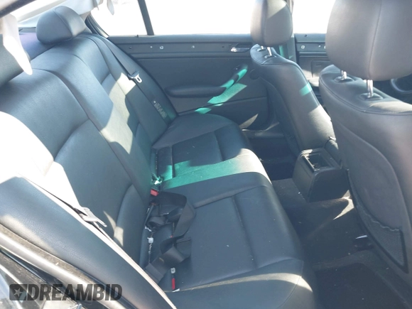 2003 BMW 3 Series 325i with VIN WBAET37493NJ22769, listed as a IAAI auction lot 41852747 with 131,380 mi miles and . Bid and sale history available at DreamBid. Image 8.